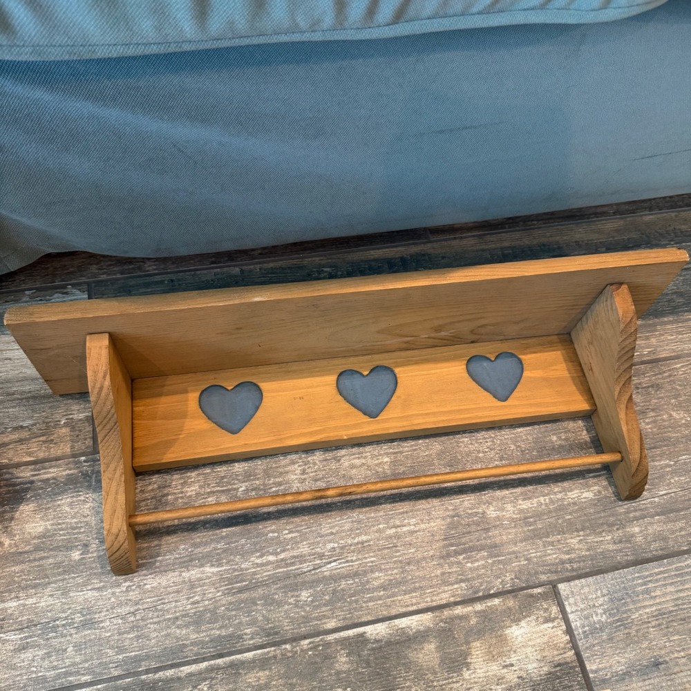 Cottagecore Vintage Wooden Wall Shelf Heart Cutouts Towel Bar Granny Grandmacore